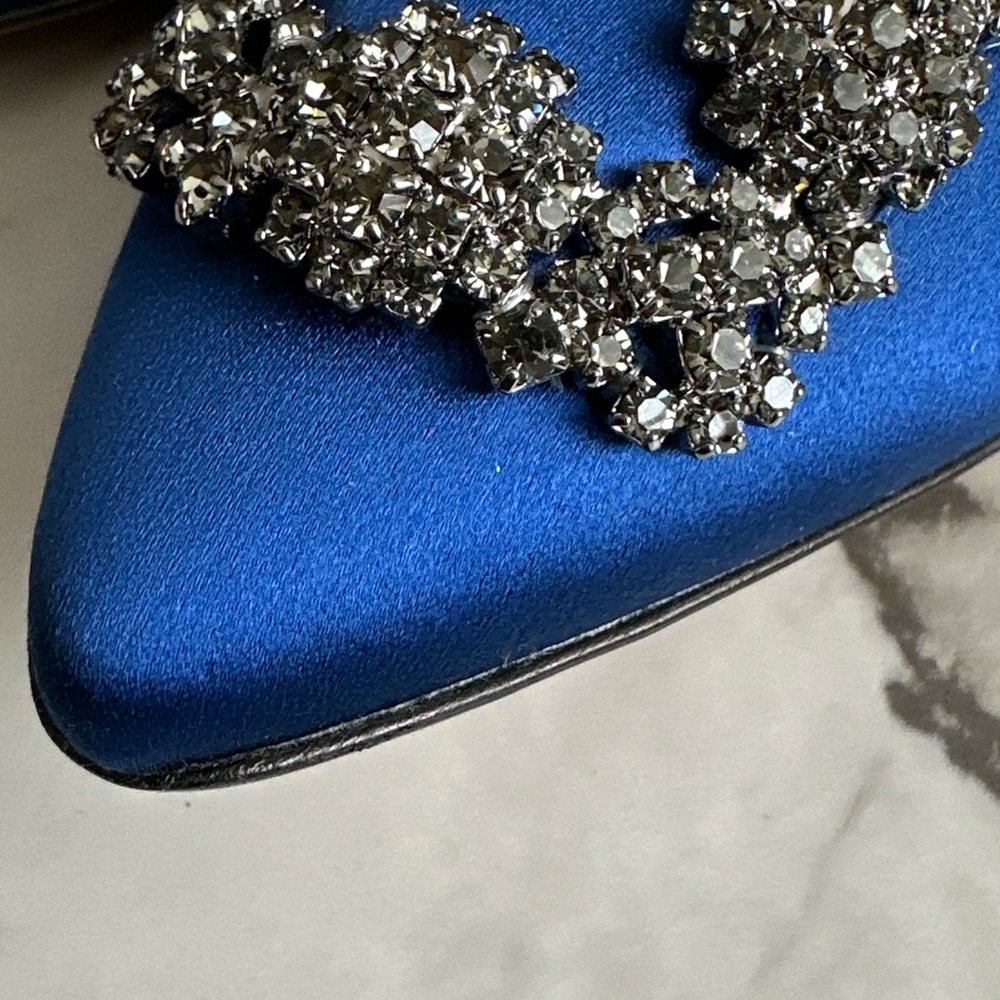 Manolo Blahnik Hangisi Blue Satin Heels with Crystal Buckle, Hangisi Pumps, 42.5 - Picture 16 of 16
